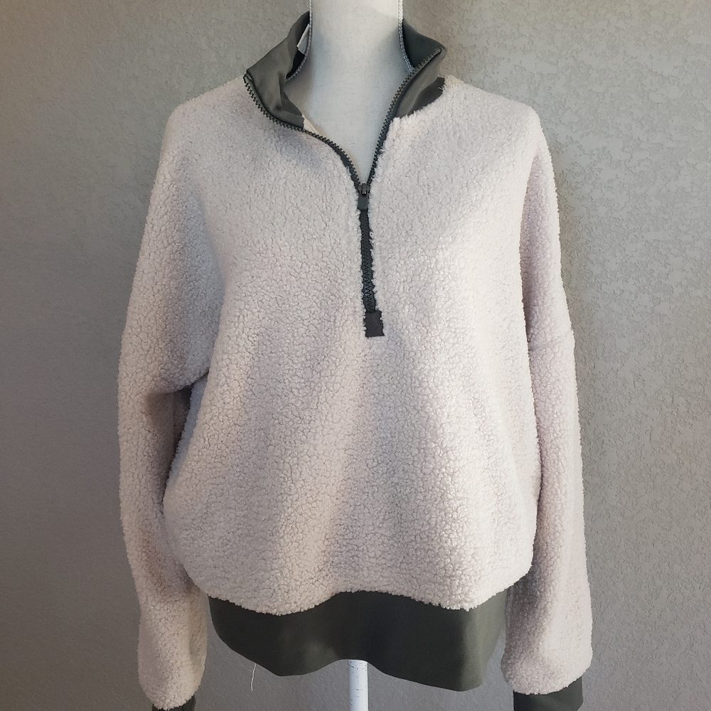 Fabletics sherpa half-zip jacket - Picture 8 of 9